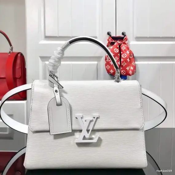 LOUIS PM GRENELLE VUITTON 0419